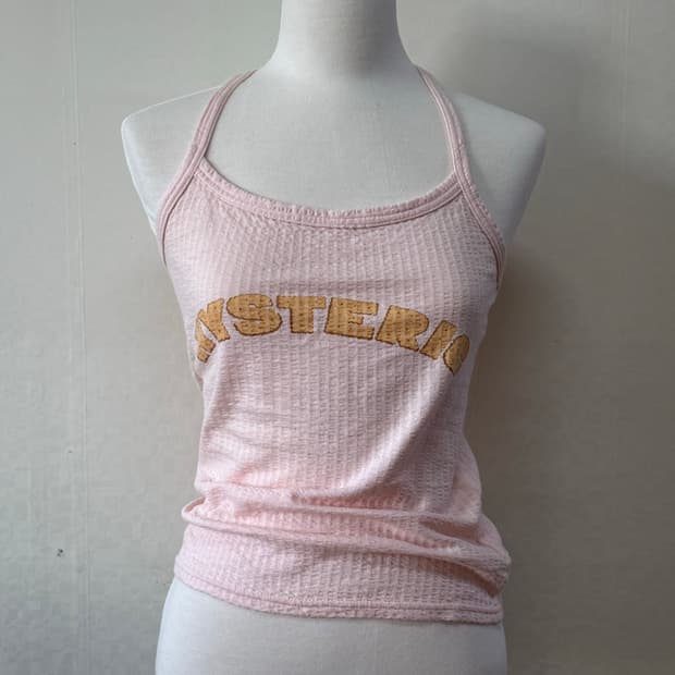 히스테릭 글래머 홀터넥 슬리브리스