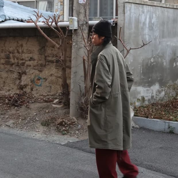 Hello sunrise 워시드 투버튼 데님 버건디