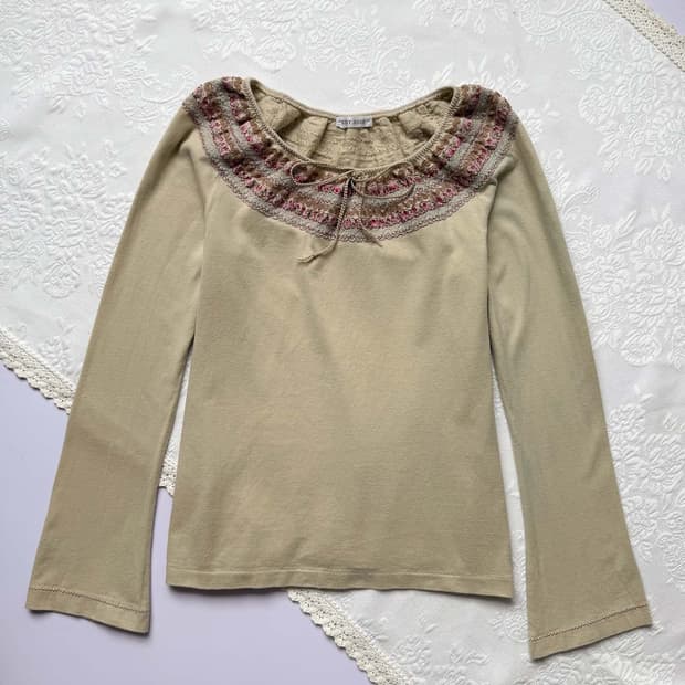 Floral Embroidered Cotton T-shirt 0291