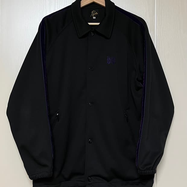 니들스 사이드 벨벳 코치자켓 / 블랙 & 퍼플 / S (95–100)