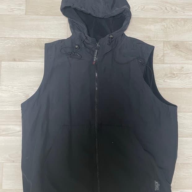 아식스 후드 조끼 라지