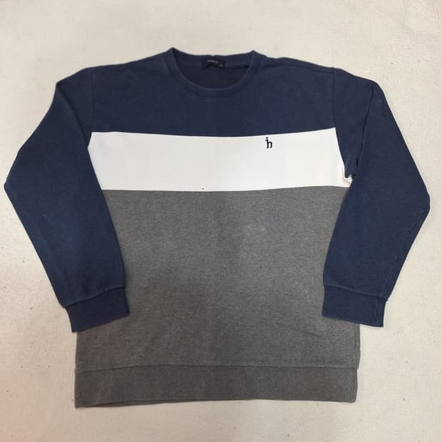 해지스  맨투맨100