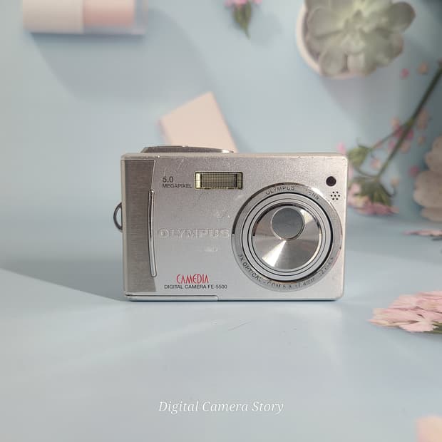 올림푸스 FE-5500디카 (빈티지 카메라)