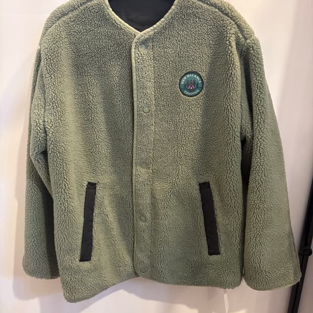 뉴발란스 키즈 양면 양털 자켓 160 여성가능