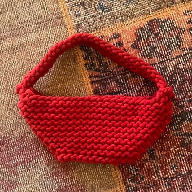 Pien Studios 체리 니트 가방 (M)