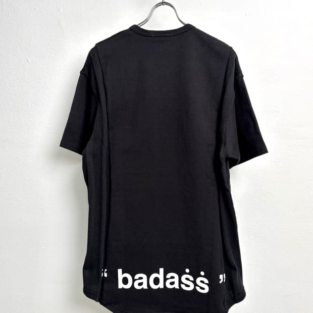 디스커버드 badass 리메이크 티셔츠