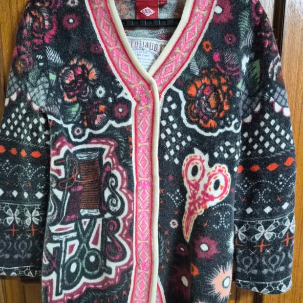 오일릴리 가디건