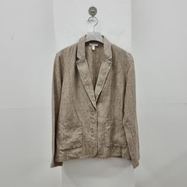 EILEEN FISHER