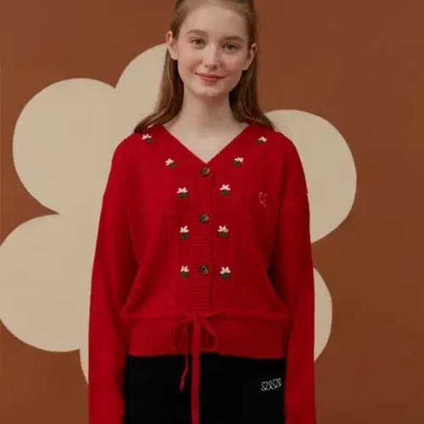 oioi 오아이오아이 컬렉션 플라워 자수 가디건 레드