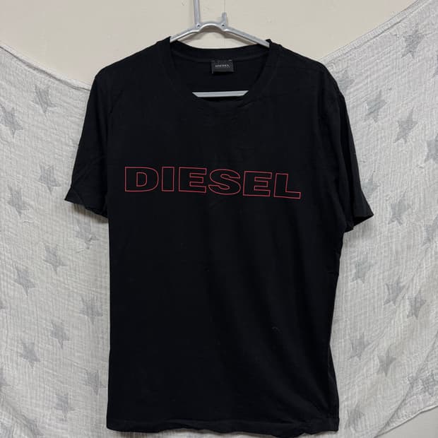 디젤 스펠아웃 반팔티셔츠