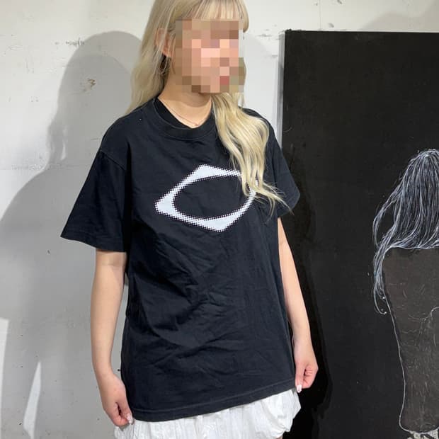 미스치프 롬버스 블랙 반팔 티셔츠