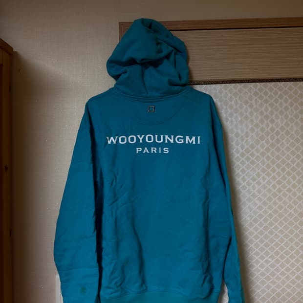 우영미 백로고 후드