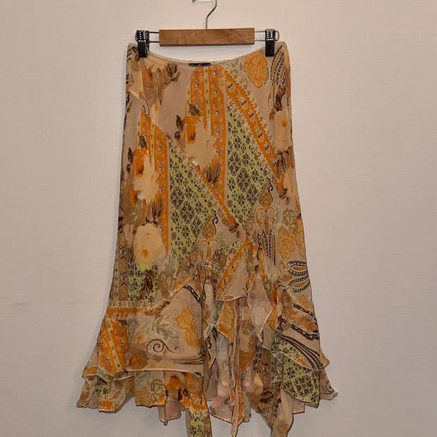오리엔탈 페어리코어  페이즐리 언발란스 러플 스커트