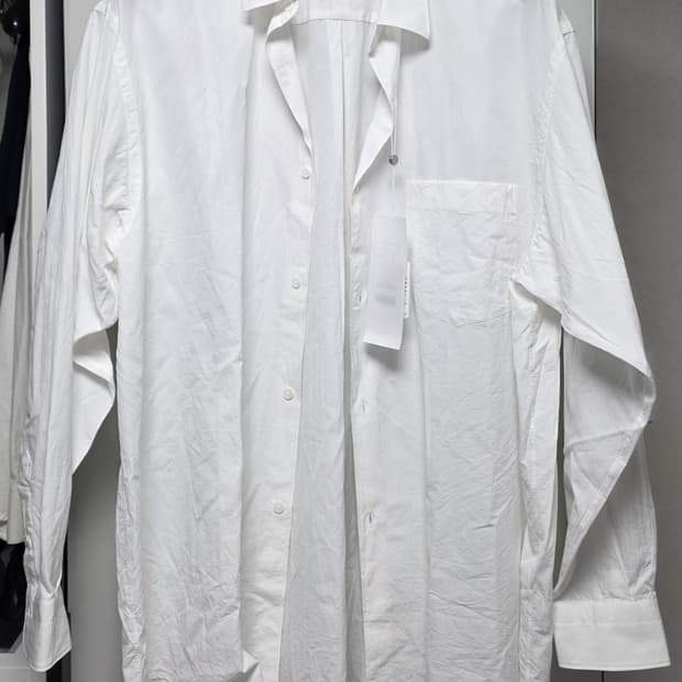 코모리 26SS 화이트 셔츠 4사이즈