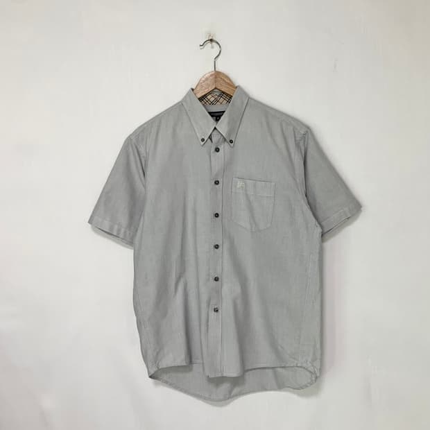 버버리 런던 반팔 셔츠 그레이 남성 M