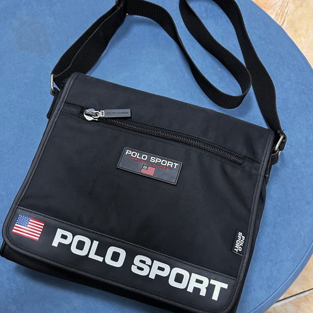 90‘s 폴로 스포츠 메신저백