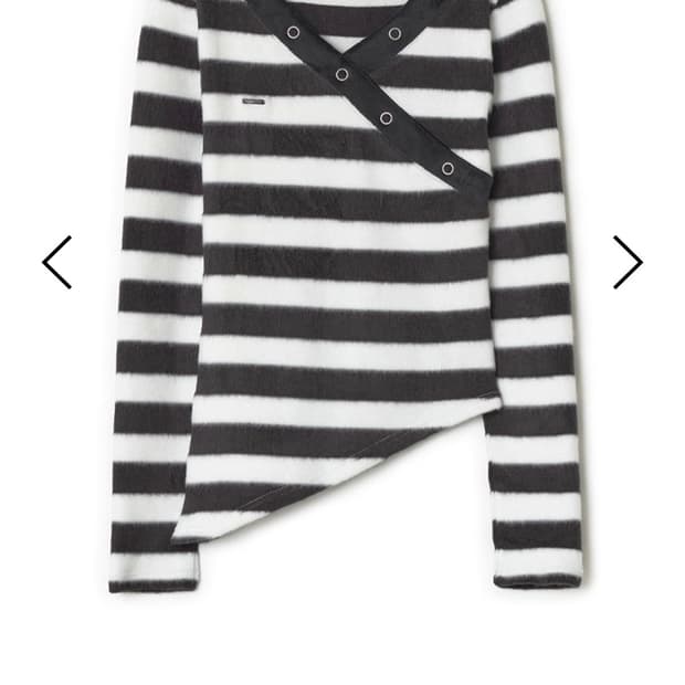 (품절상품)허그유어스킨 스트라이프 브이넥 니트