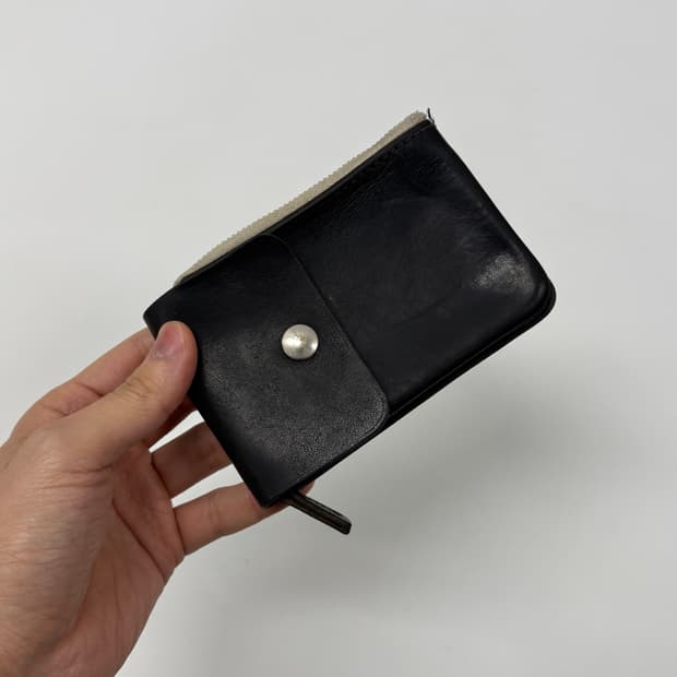 MHL. compact wallet