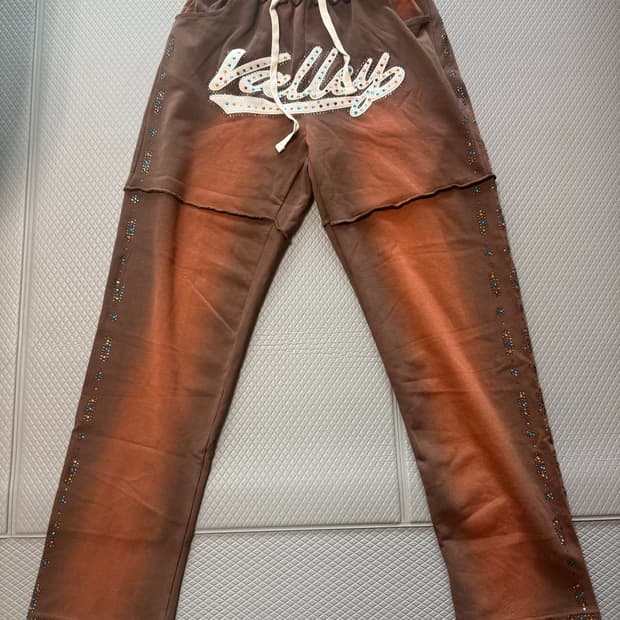 (M) Vale forever 베일 포에버 라인스톤 스웻 팬츠