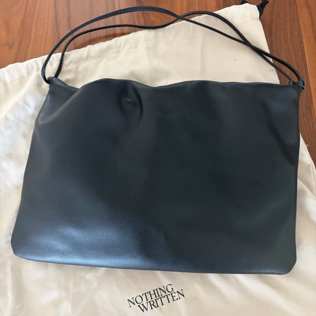 낫띵리튼 넬라 스트랩 라지백