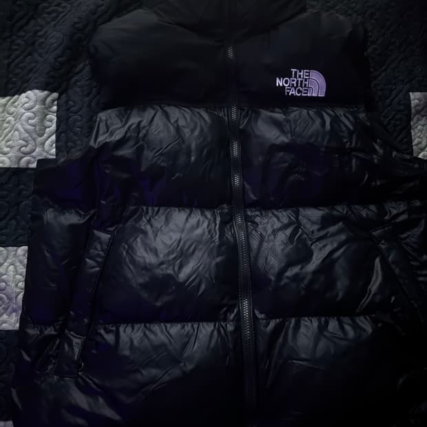 노스페이스 눕시 온볼 조끼패딩