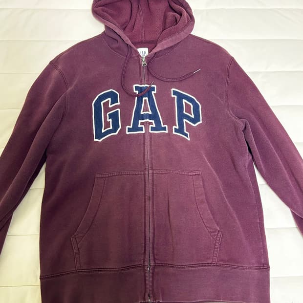 갭 버건디 후드집업