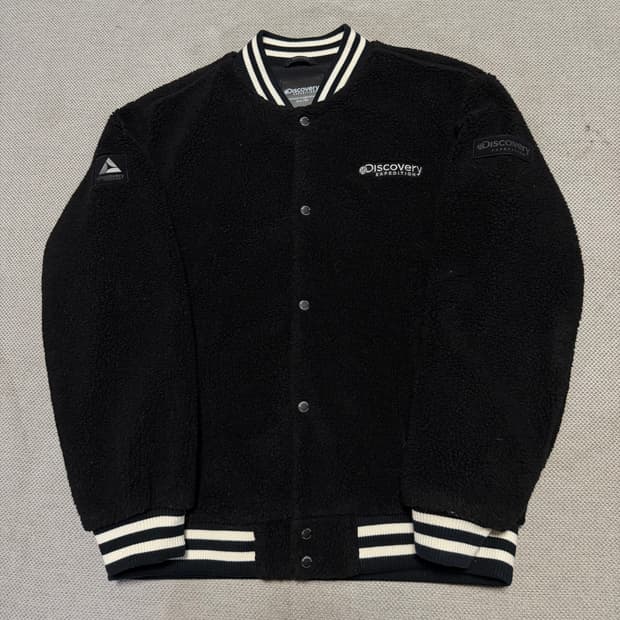 디스커버리 익스페디션 뽀글이 바시티 자켓