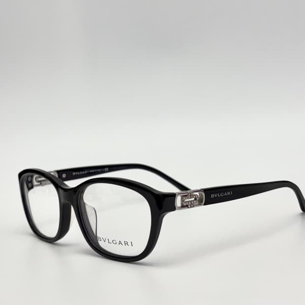 불가리 큐빅 뿔테 안경
