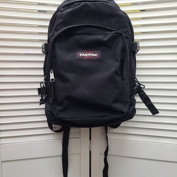 이스트팩 프로바이더 블랙 백팩