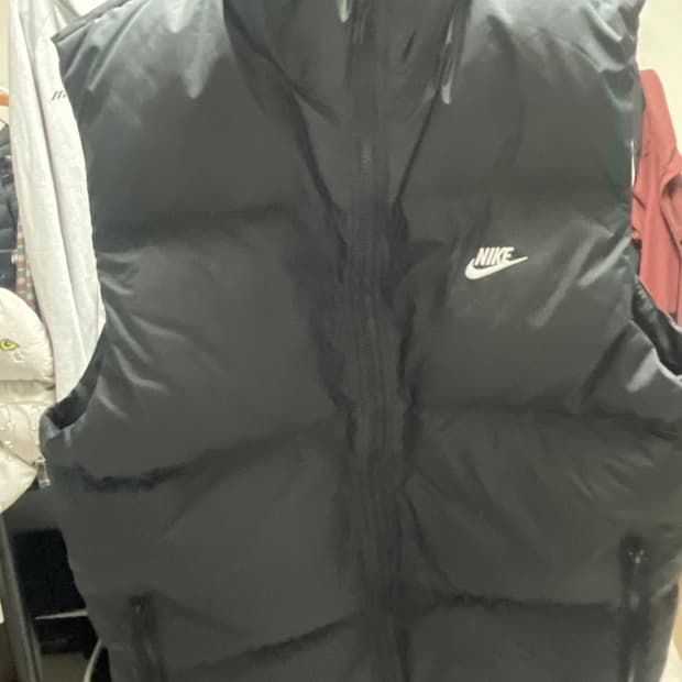 나이키 패딩 조끼 블랙 (L) 새상품