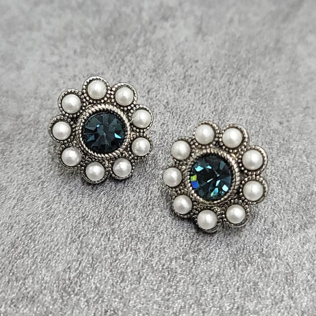 vintage earrings