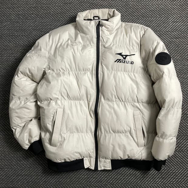 미즈노 빅로고 다운 푸퍼 패딩 점퍼o 4460