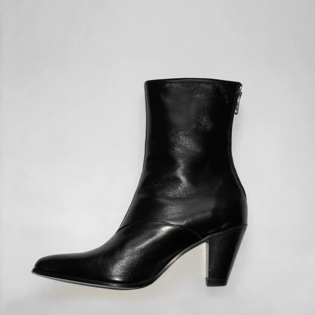 아워레가시 pris boots eu37