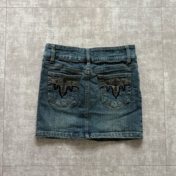 western denim mini skirt