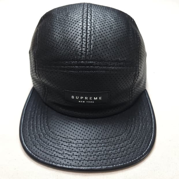 [OS] 14ss Supreme Perforated 레더 캠프캡