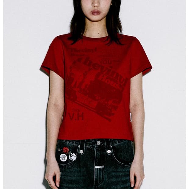 더바이닐하우스 반팔