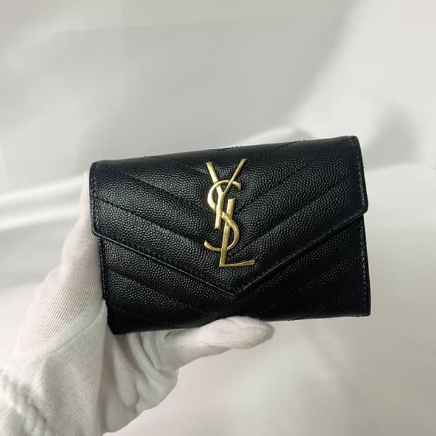 생로랑 마틀라세 플랩 카드지갑 블랙/금장