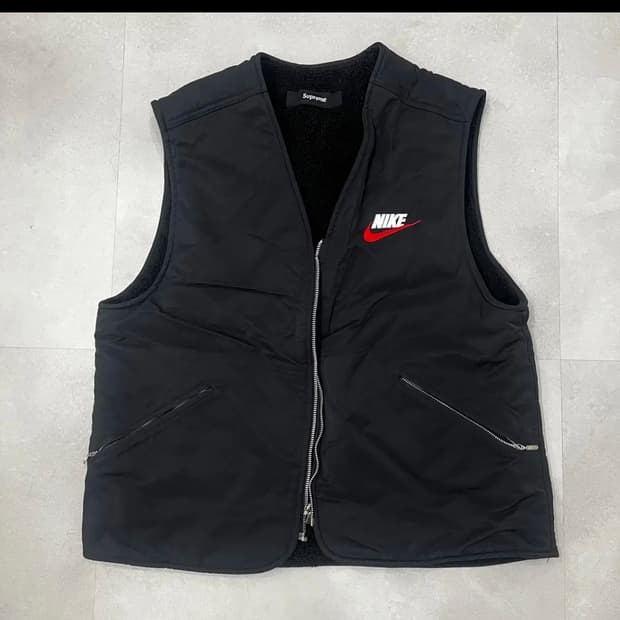 슈프림 나이키 베스트 조끼 양면 리버시블