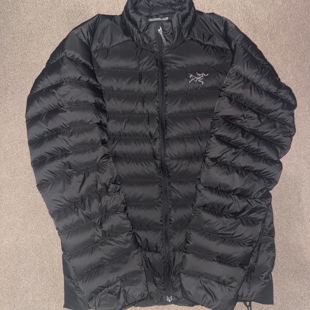 아크테릭스 세륨 논후디 블랙 S