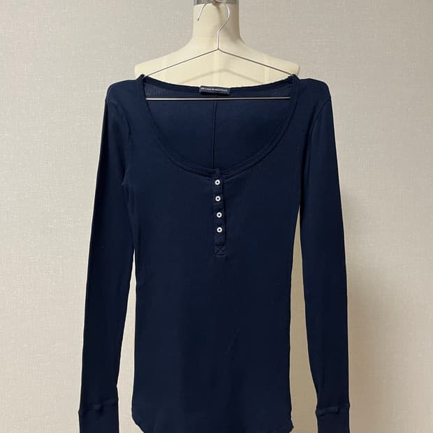 Brandy Melville 롱슬리브