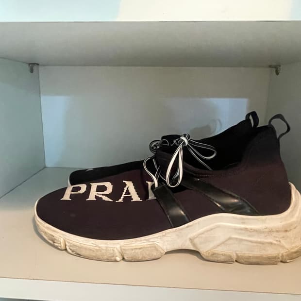 프라다 니트스니커즈 36.5 