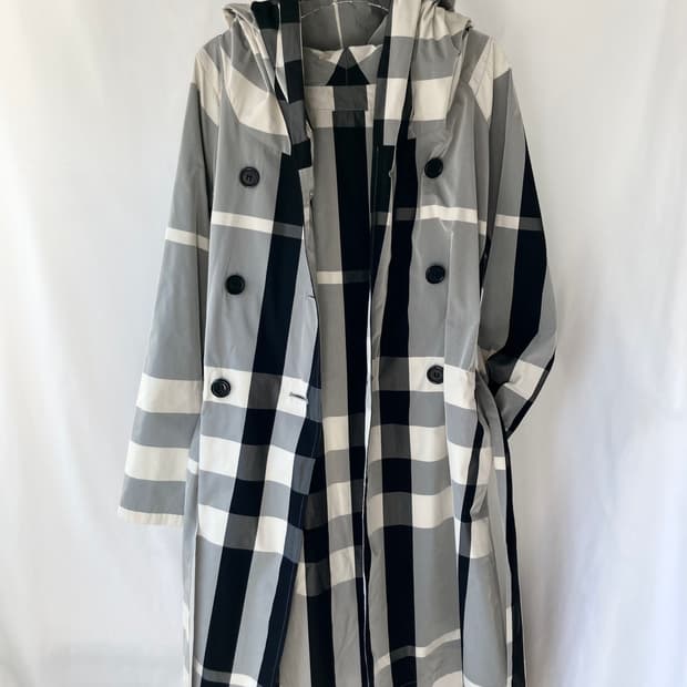 거의새것) 정품 스피치오 후드 여성 바람막이 트렌치코트