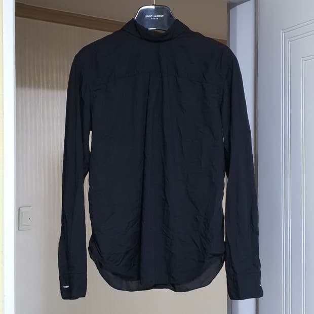 꼼데가르송 블랙 리버스 셔츠