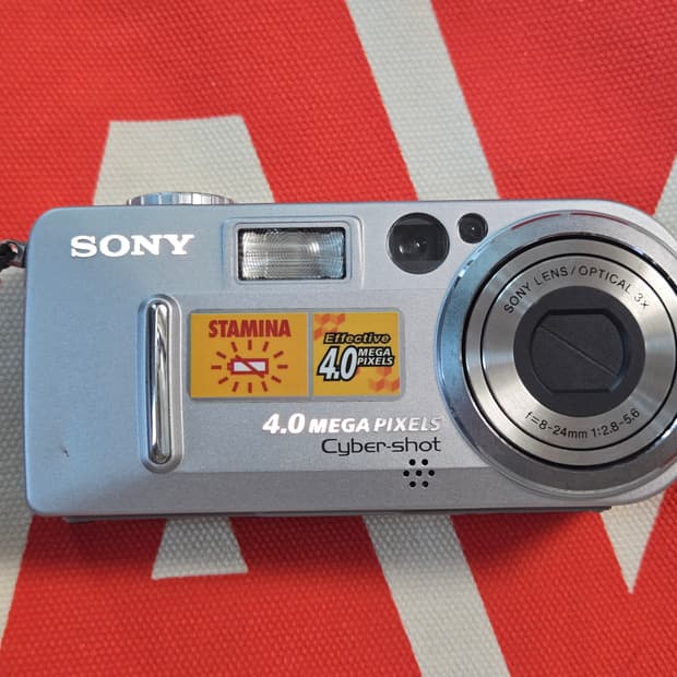 소니디카 P9 뉴진스혜인디카