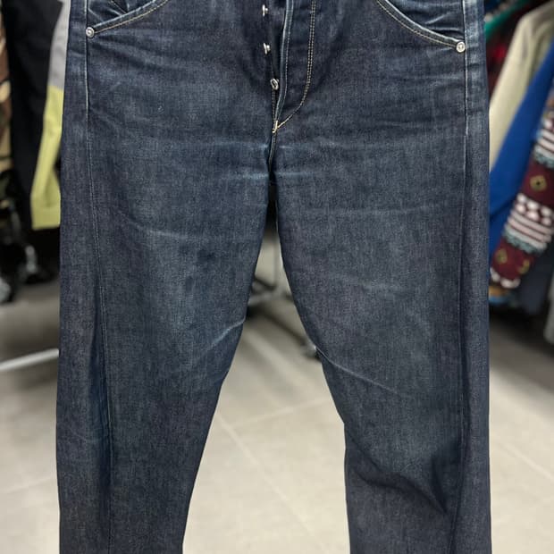 리바이스 엔진 28•30