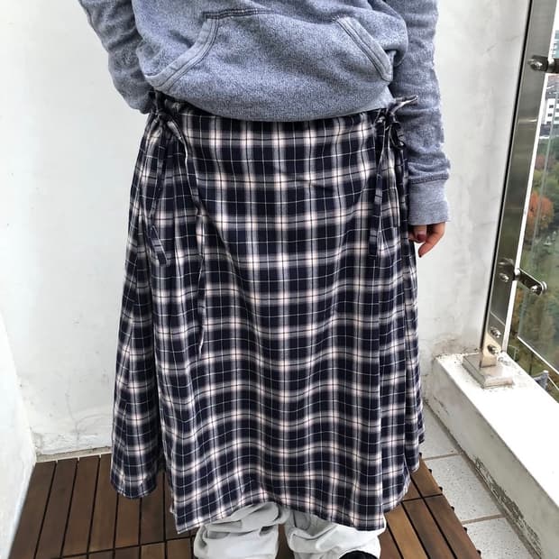 체크스커트