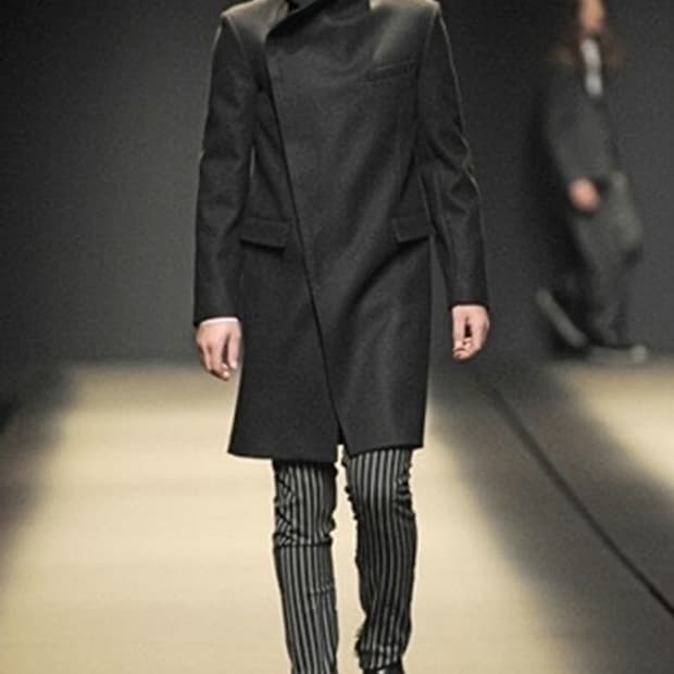 디올옴므 09AW사선비대칭 울 코트