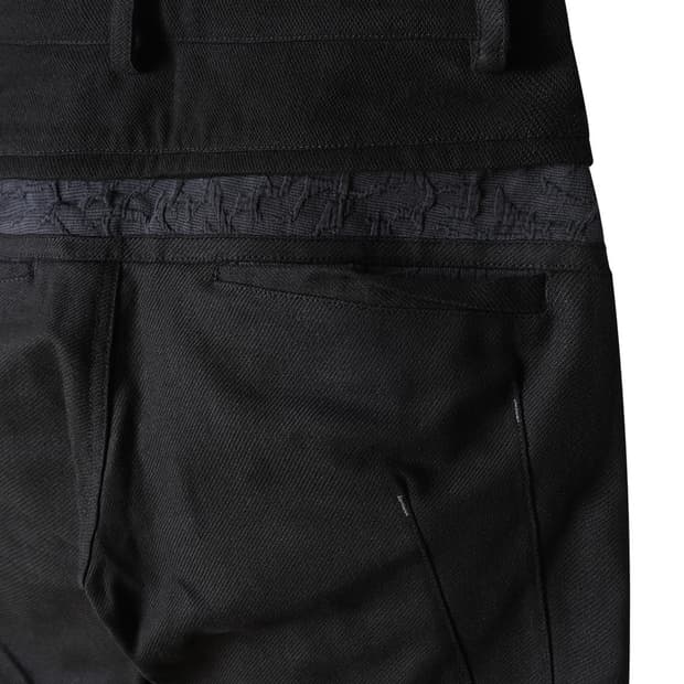 EP.6 WOMEN 01 TROUSERS