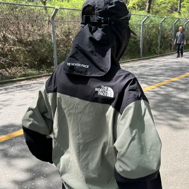 노스페이스 알바니 크루넥