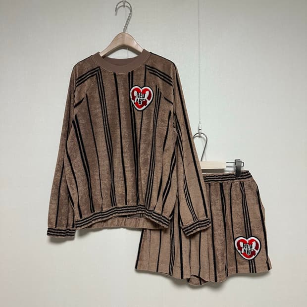 비비안웨스트우드 레드라벨 태리소재 스웨트 셋업